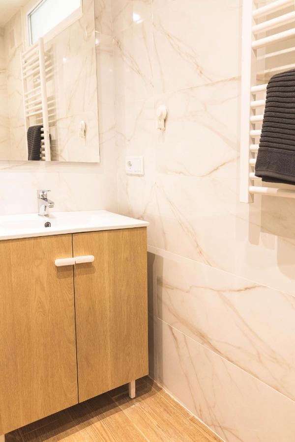 Apartamento Bobes I Χιχόν Εξωτερικό φωτογραφία